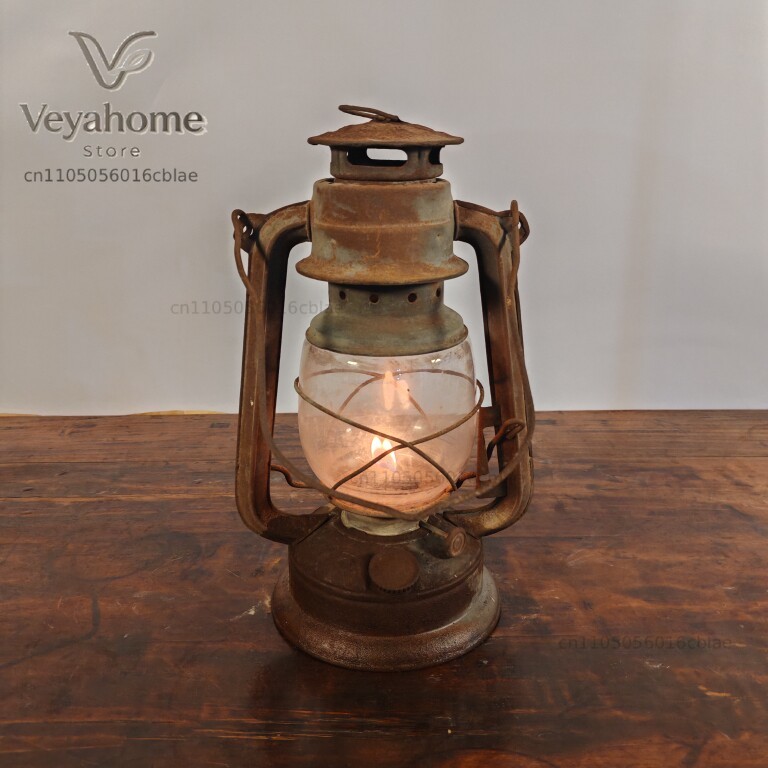 Outdoor Camping Exhibition - Lampe à cheval antique, camping en