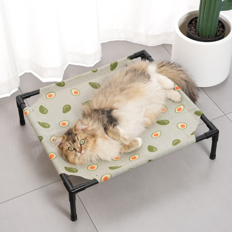Lit surélevé pour chien, desig - Outdoor Camping Dog Bed avis et prix